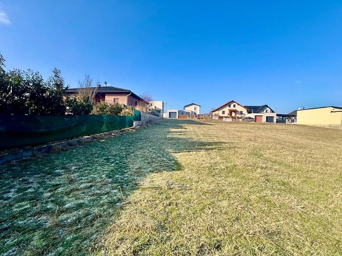 Prodej stavebního pozemku 928 m²